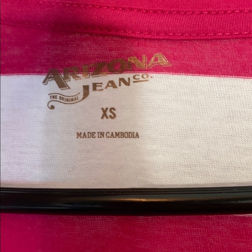 Shirt - Picture 2 of 4